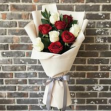 Букет цветов из:  Розы в Угольные Копи