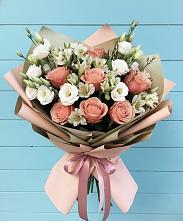 Букет цветов из:  Розы, Альстромерии и Лизиантусы в Угольные Копи