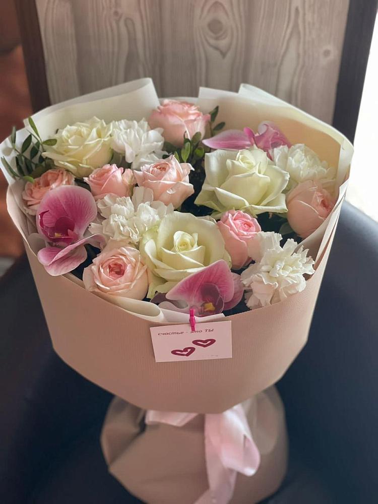 Букет цветов из: Орхидеи, Розы и Гвоздики в Угольные Копи