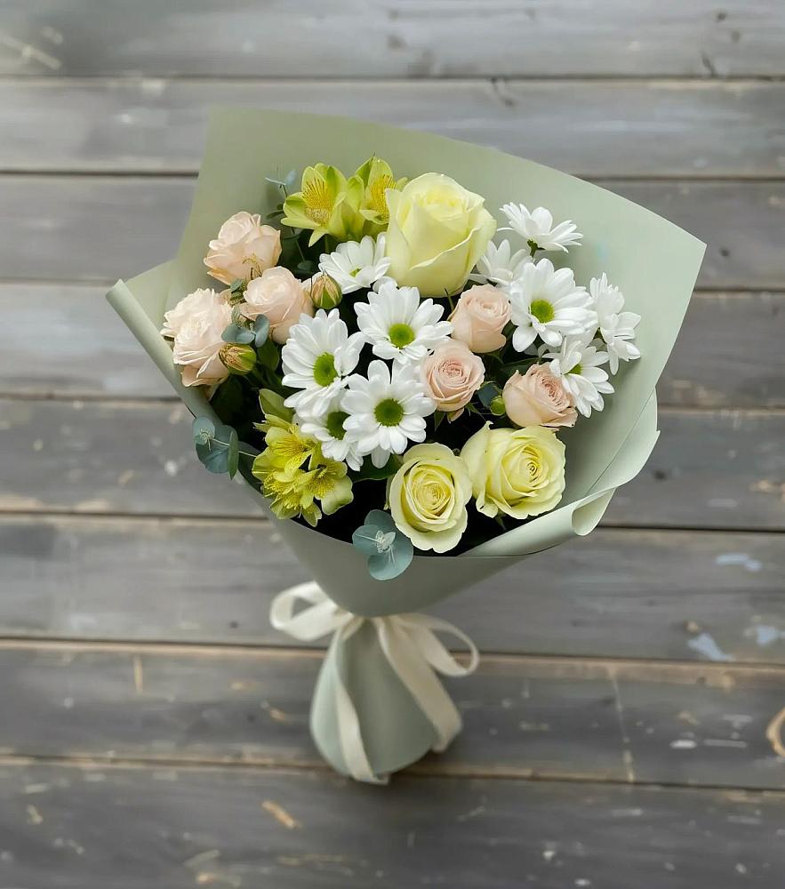 Букет цветов из: Альстромерии, Розы и Хризантемы в Угольные Копи