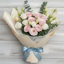 Букет цветов из:  Лизиантусы #REPLACE_PRED# Угольные Копи