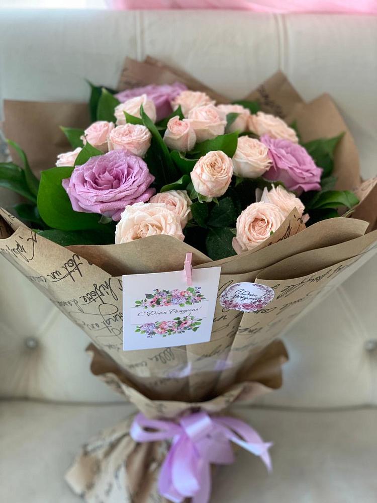 Букет цветов из: Розы в Угольные Копи