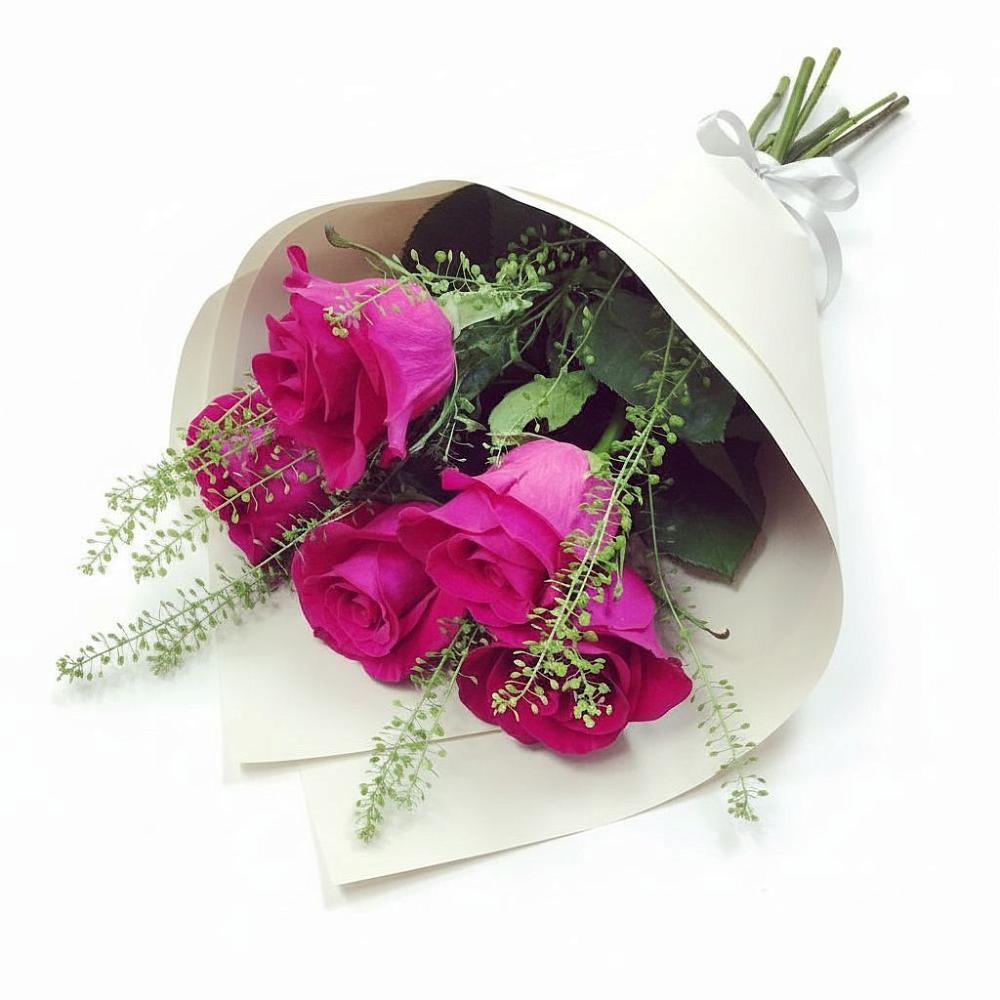 Букет цветов из: Розы в Угольные Копи