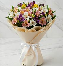 Букет цветов из:  Альстромерии в Угольные Копи