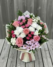 Букет цветов из:  Альстромерии, Гвоздики, Розы и Хризантемы в Угольные Копи