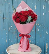 Букет цветов из:  Розы в Угольные Копи