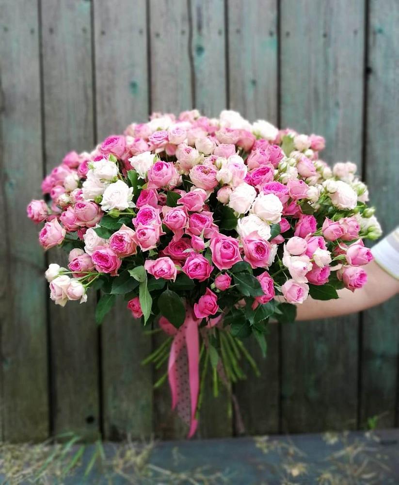 Букет Розовые кустовые розы Натали и Лав Лидия в Угольные Копи