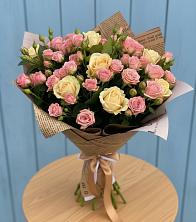 Букет цветов из:  Розы в Угольные Копи