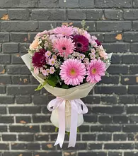 Букет цветов из:  Герберы и Хризантемы в Угольные Копи