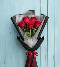 Букет цветов из:  Розы в Угольные Копи