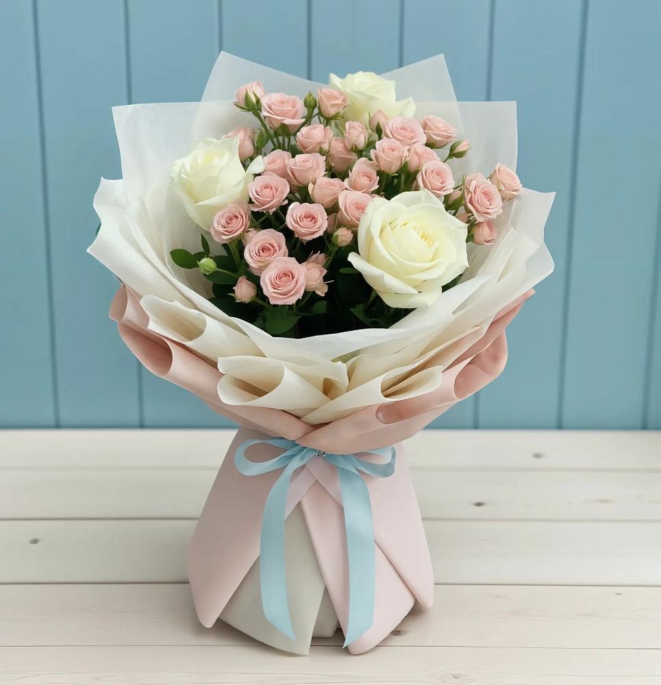 Букет цветов из: Розы в Угольные Копи