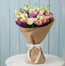 Букет цветов из:  Лизиантусы в Угольные Копи