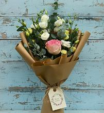 Букет цветов из:  Розы и Лизиантусы #REPLACE_PRED# Угольные Копи