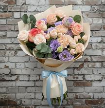 Букет цветов из:  Розы, Лизиантусы и Гвоздики в Угольные Копи