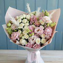 Букет цветов из:  Альстромерии и Розы в Угольные Копи