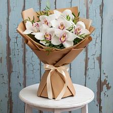 Букет цветов из:  Орхидеи и Розы в Угольные Копи